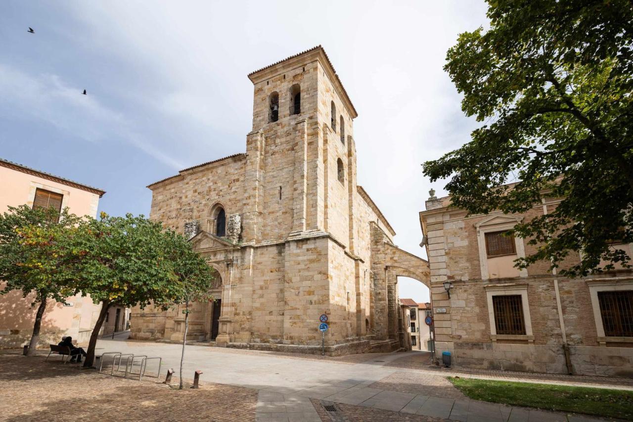 Casa Benito Garaje Cantigueo Zamora Esterno foto